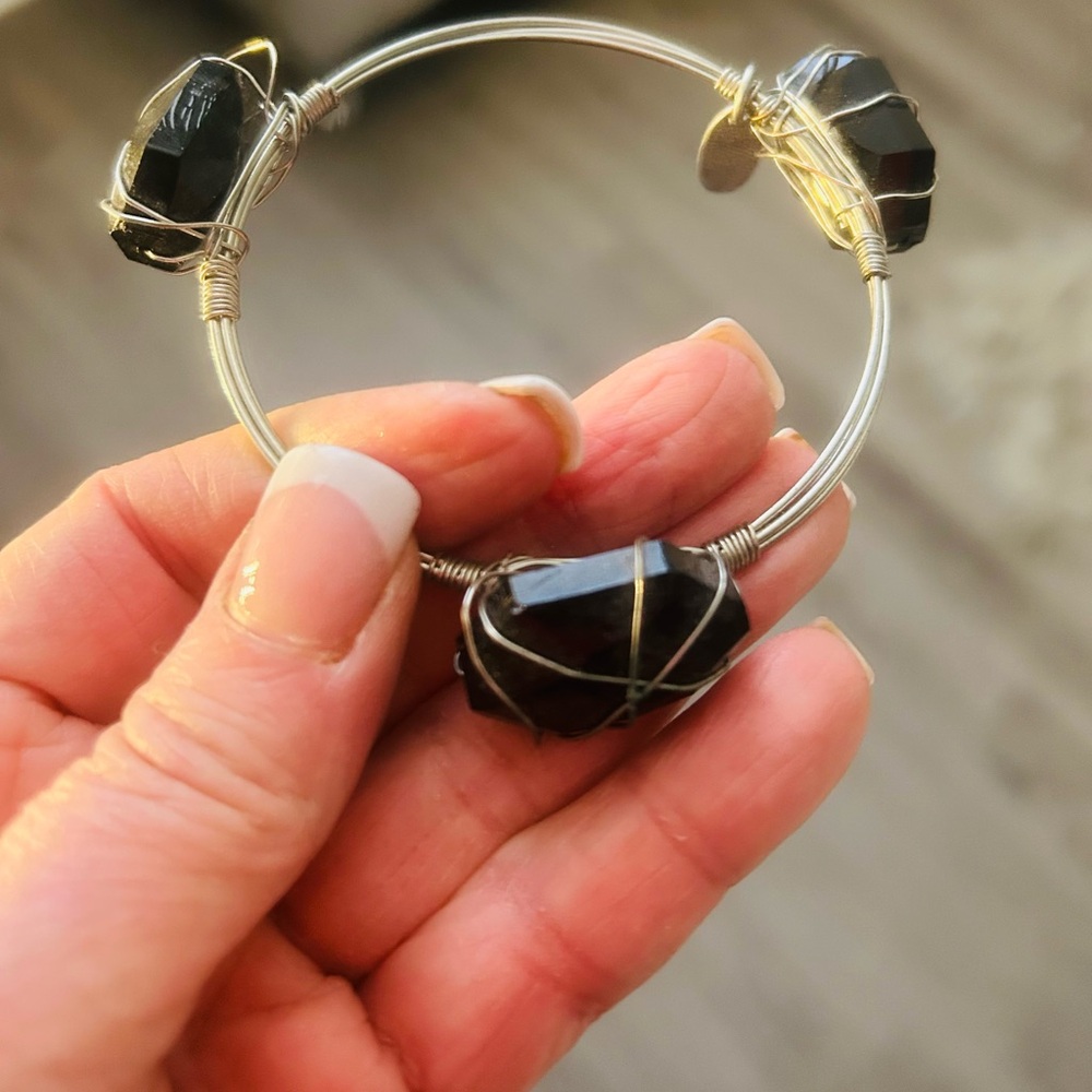 Elegant Silver and Black Wire-Wrapped Bracelet